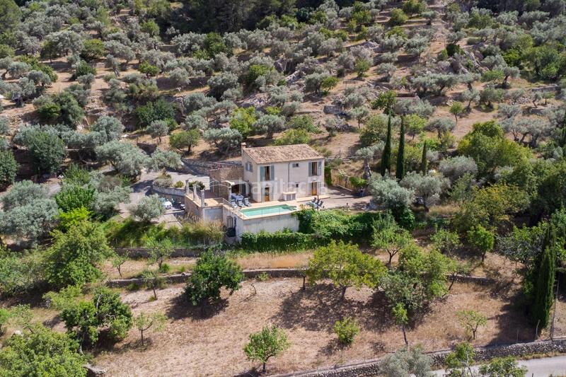 Foto 1372c63b-bf7e-4618-ac76-2b0e61578fc2. Location mas avec parking dans Selva