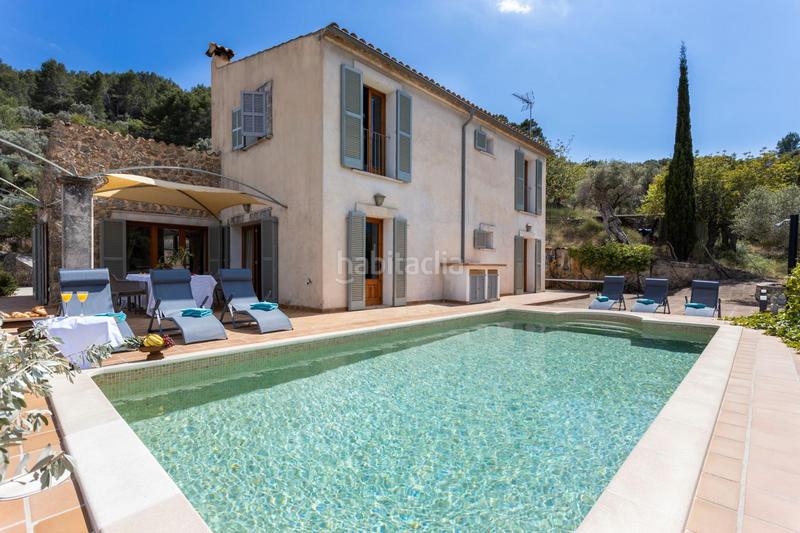 Foto 4e437282-3bd0-403e-8b25-4922c8eb9627. Location mas avec parking dans Selva