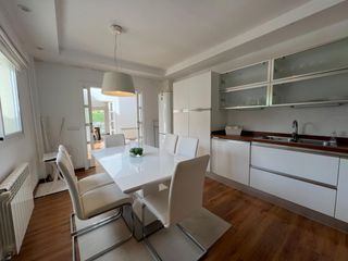 Masia a Centro. Finca rústica en venta con piscina y jardín