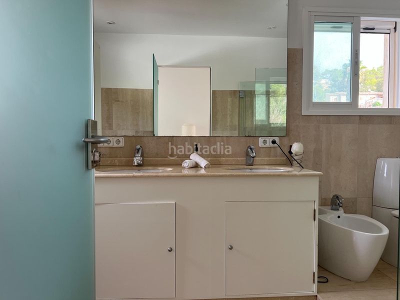 Foto 4c8572af-d161-43e3-bb84-8535a5ad5039. Xalet amb aparcament a Centro Inca