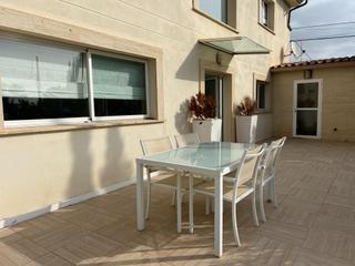 Xalet a Centro. Tu refugio soñado en mallorca casa con jardín y piscina