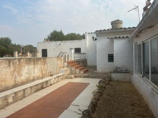 Haus in Sencelles. Casa de campo con piscina
