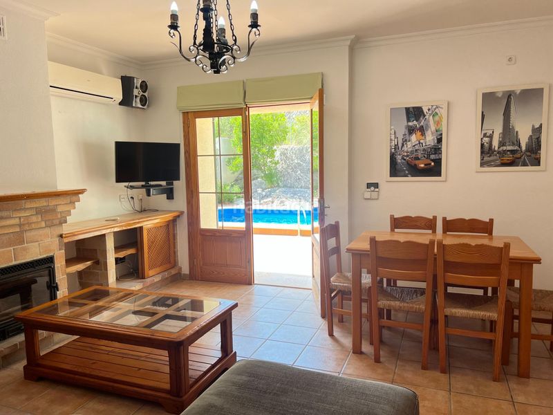 Foto 7eb710a8-9a3e-4873-8cc8-804c7329ee05. Lloguer casa amb aparcament a Selva