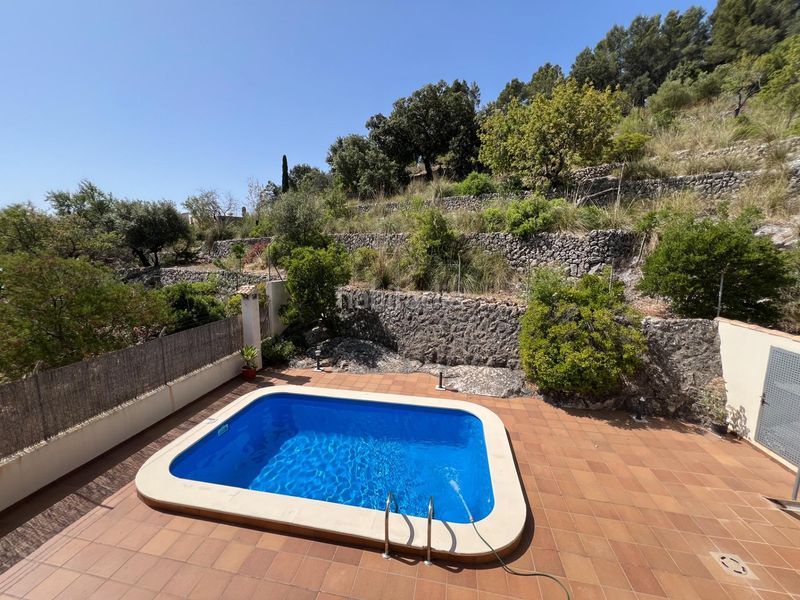 Foto fd7b69a8-7ca7-4c30-8fe5-e6fd792fc8f9. Lloguer casa amb aparcament a Selva