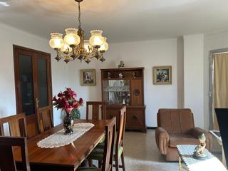 Etagenwohnung in Centro. Oportunidad en inca! primer piso con mucho potencial