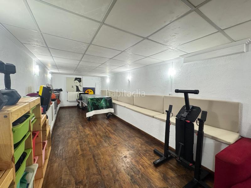 Foto 262c2547-af6e-4d99-96a1-73c11f798675. Reihenhaus mit heizung parking in Centro Inca