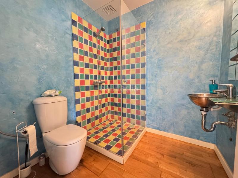 Foto ab7b9767-1eda-47a1-a9b3-d6ca88c16af0. Reihenhaus mit heizung parking in Centro Inca