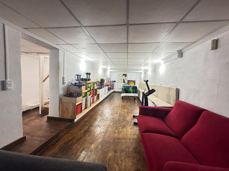 Foto bdb48215-d43f-477e-8e32-b31b6d90a50d. Reihenhaus mit heizung parking in Centro Inca