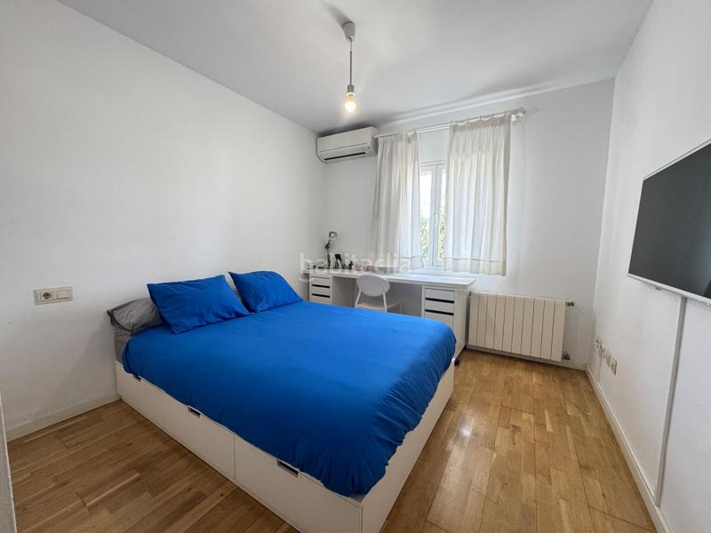 Foto f77d8fdc-bd78-4c75-bfde-dceb95f1668f. Reihenhaus mit heizung parking in Centro Inca