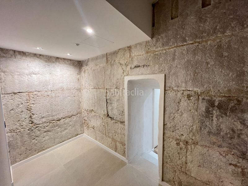 Foto 5256c74d-b13a-4bbf-abfd-34bcc6ecd8e1. Planta baixa a Centro Inca