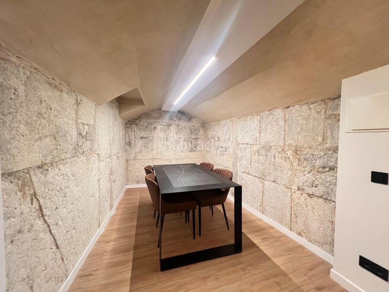 Foto 6829d5b6-346c-4c63-ae51-f3a002e8469e. Planta baixa a Centro Inca