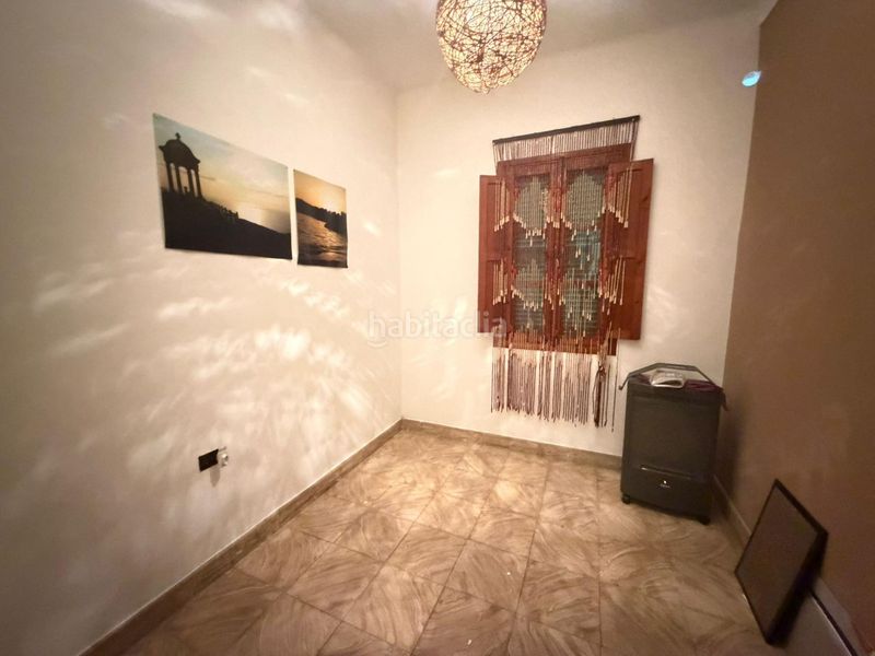 Foto c2c8630d-b6aa-4383-bd62-6f78446f2e3f. Casa amb aparcament a Centro Inca