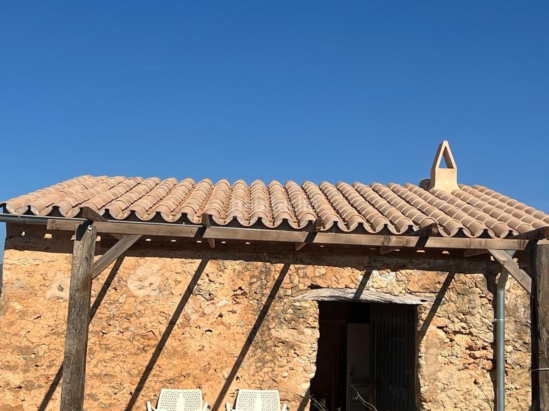 Foto 4d9c533d-8be2-4950-bbed-a259ac3c5e59. Finca rústica a Santa Eugènia