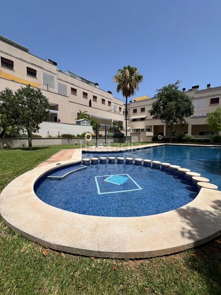 Foto 8ade8ed8-b1d0-47e5-bd7e-e5f3607d4354. Àtic amb aparcament piscina a Son Amonda - Reis Catòlics Inca