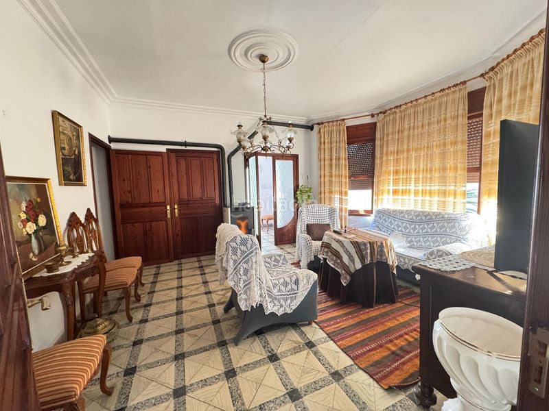 Foto a7262bb8-7447-41e7-94b4-61da98de6928. Casa amb aparcament a Centro Inca