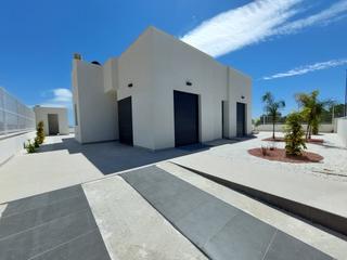 Xalet  Calle minega. Maravillosa villa en obra nueva en polop