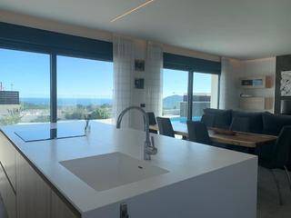 Xalet  Polop. Preciosa villa de obra nueva, con vistas al mar y a la montaña