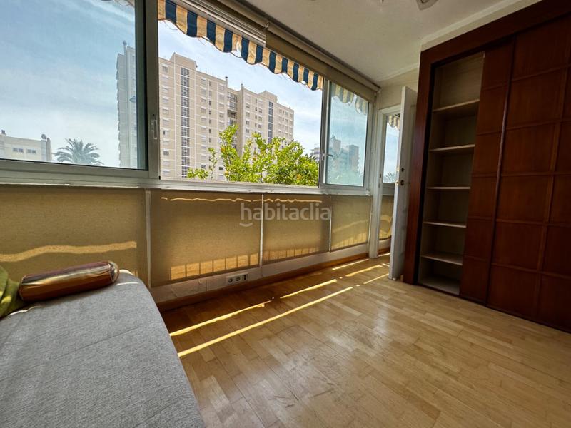 Foto 1d2ced74-2879-4175-835c-40e16716d598. Apartament amb aparcament a Playa Poniente Benidorm