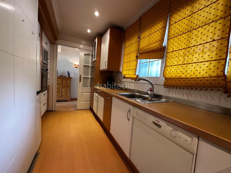 Foto 815abe11-bb37-40b8-9f54-6a2296c3cae1. Apartament amb aparcament a Playa Poniente Benidorm