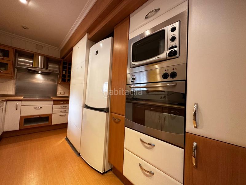 Foto 94fdce6c-74f3-44e9-8d22-49dd259e4933. Apartament amb aparcament a Playa Poniente Benidorm