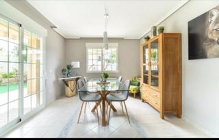 Chalet  Calle pegaso. Villa en albir