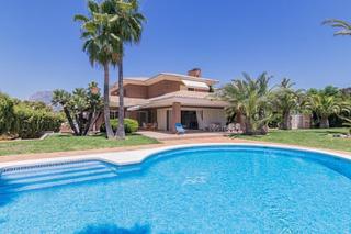 Chalet à Sierra Helada. Villa de lujo en benidorm