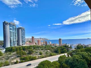 Attique  Avenida marina baixa. Se vende precioso atico de 3 habitaciones con vista al mar