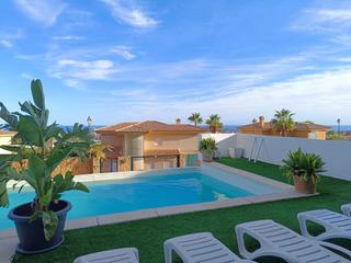 Location Chalet à Golf Bahía. Se alquila villa de 4 dormitorios en golf bahia sierra cortina