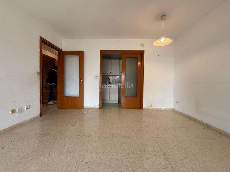Foto abfab455-1fd6-48f7-9816-5e08682af774. Appartement avec parking piscine dans Playa Poniente Benidorm