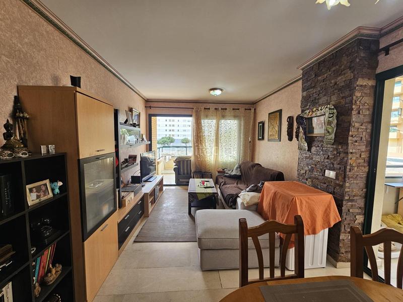 Foto 44fa1d3e-8755-45f1-bf4d-532b475cc616. Apartament amb piscina a Cala Alta-Veramar Vila Joiosa (la)