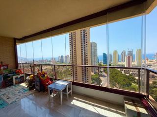 Apartament a Presidente adolfo suarez 12. Apartamento reformado en via parque benidorm las terrazas