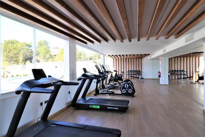 Foto 94ca1619-5ba4-472d-a16b-54fb4829251b. Appartement avec parking piscine dans Playa Poniente Benidorm