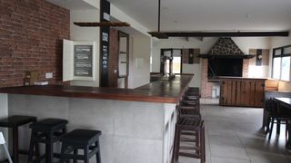 Lloguer Local Comercial a Bergondo. Local con excelente ubicación en lubrebergondo, lo que le otorga