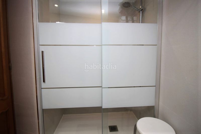 Foto 1ba6da8b-f20c-4ece-8345-affc50eb48df. Local comercial a Oza dos Ríos