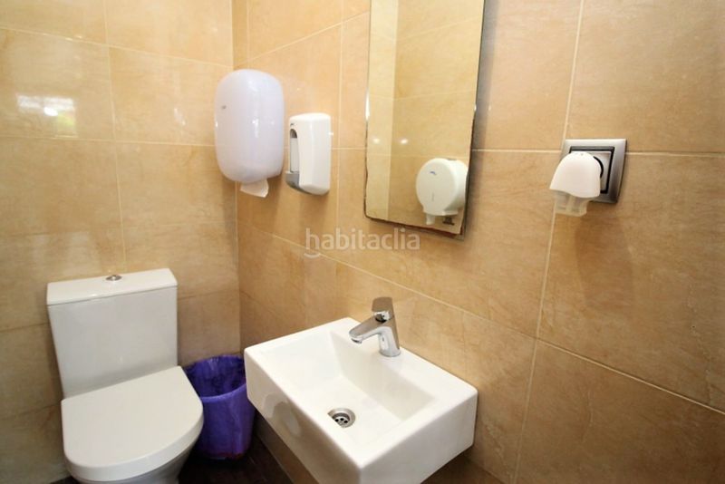 Foto 5a3f3e2f-73a4-40f6-89ea-e22a4231c4d1. Local comercial a Oza dos Ríos