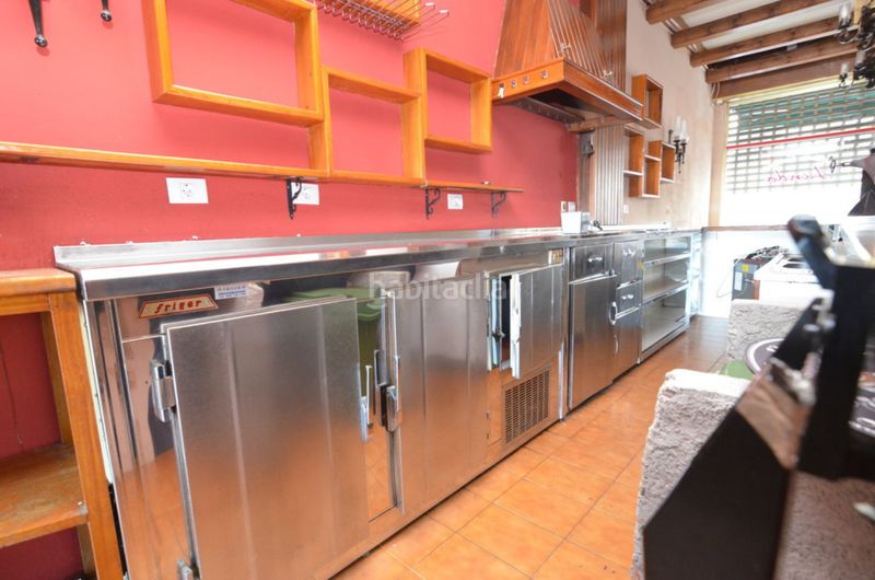 Foto 4173e25e-4000-4b14-beb0-b8b2a542dc2e. Local comercial a Betanzos