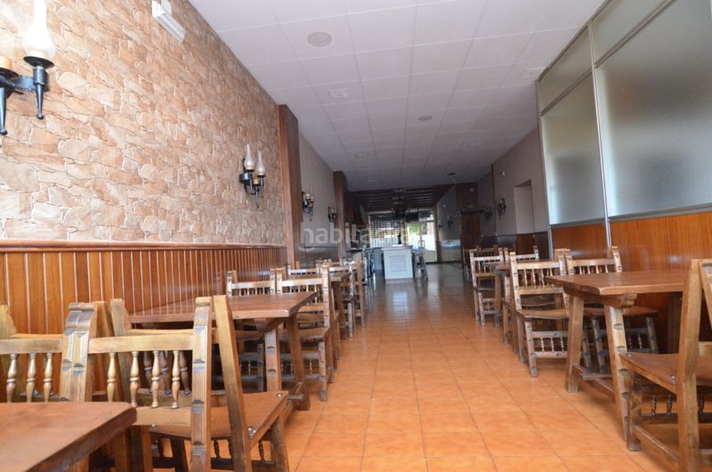 Foto b4c065c6-77c6-4f62-bd55-b828862450ec. Local comercial a Betanzos