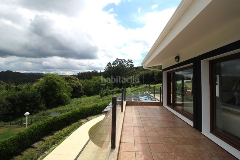 Foto 914d3d83-f96e-451c-9b05-7e67a651e8af. Casa amb calefacció aparcament piscina a Betanzos