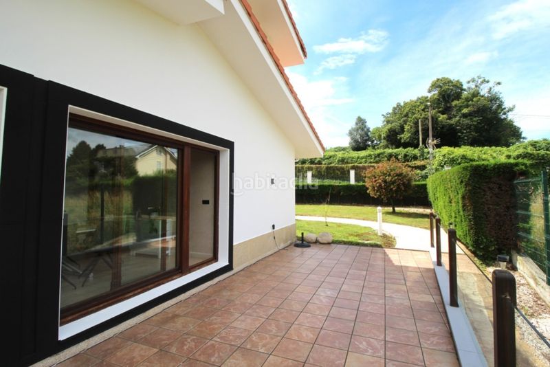 Foto e4e7fe30-88b5-4aef-a386-57855153a5dc. Casa amb calefacció aparcament piscina a Betanzos
