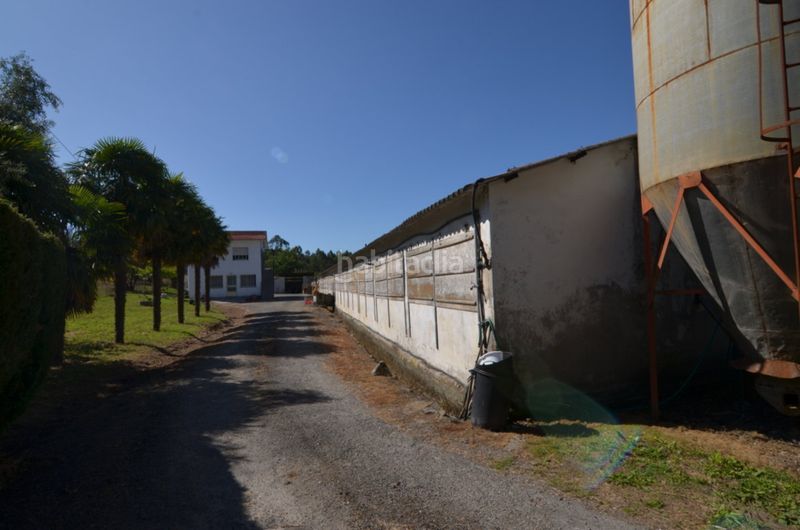 Foto 0c579fbf-0fa2-45ae-87ba-fcef0245a9a7. Casa amb aparcament a Coirós