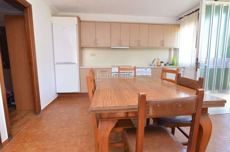 Foto eb34e48f-8228-426d-80a0-ec1fda0c3de3. Casa amb aparcament a Coirós