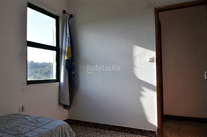 Foto 9a5ee89a-f8b4-46d7-9d1a-792b998be5b3. Pis a Betanzos