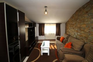 Appartement à Oza dos Ríos. Luminoso piso de 93 m en pleno centro de ozase vende tercera pla