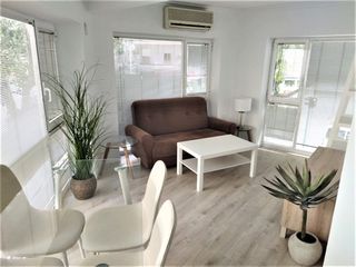 Flat in Pont Nou - Corazón de Jesús