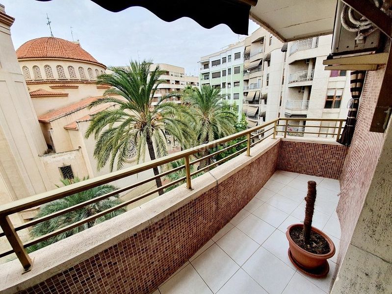Foto 00c9d274-4d77-49e3-8527-2104b38a133d. Etagenwohnung in Pont Nou - Corazón de Jesús Elche / Elx