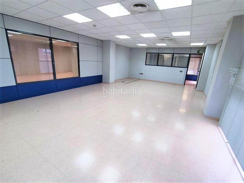 Foto dcff0a7c-0ea4-4dc7-9889-20ea49f9a9d5. Lloguer local comercial amb calefacció a Altabix Elche / Elx