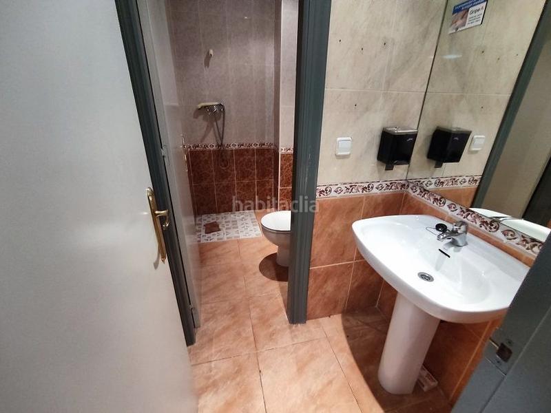 Foto c5d41930-2804-4c67-b59f-6b55e760e0c1. Location local commercial avec chauffage dans Altabix Elche / Elx