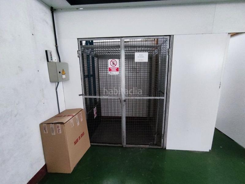 Foto f97b83ae-7c74-4115-9d21-a137d903f1d9. Rent industrial building in San Crispín Elche / Elx