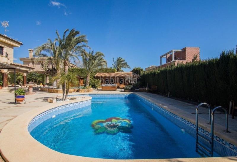 Foto 6d615de3-dfcb-4eb5-a49a-6ec77e6337a1. Chalet en Bailén