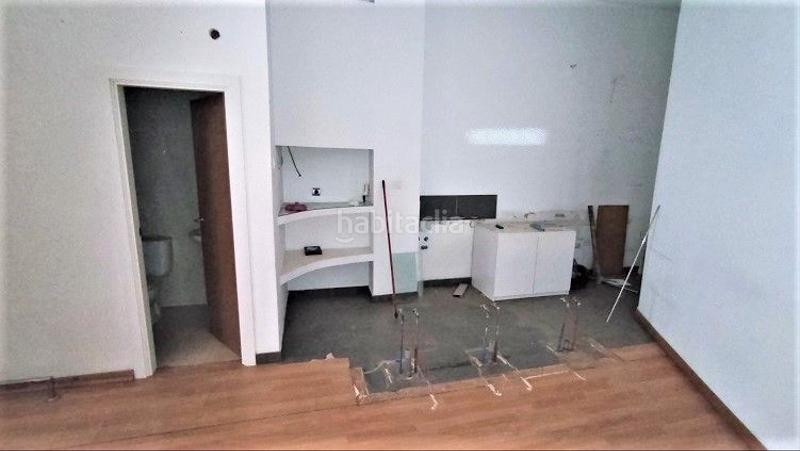 Foto b6ae23a8-7c9c-4267-88c0-ae12deece4d1. Alquiler local comercial en Pont Nou - Corazón de Jesús Elche / Elx